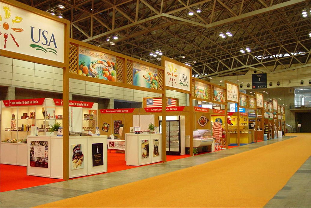 美国展团